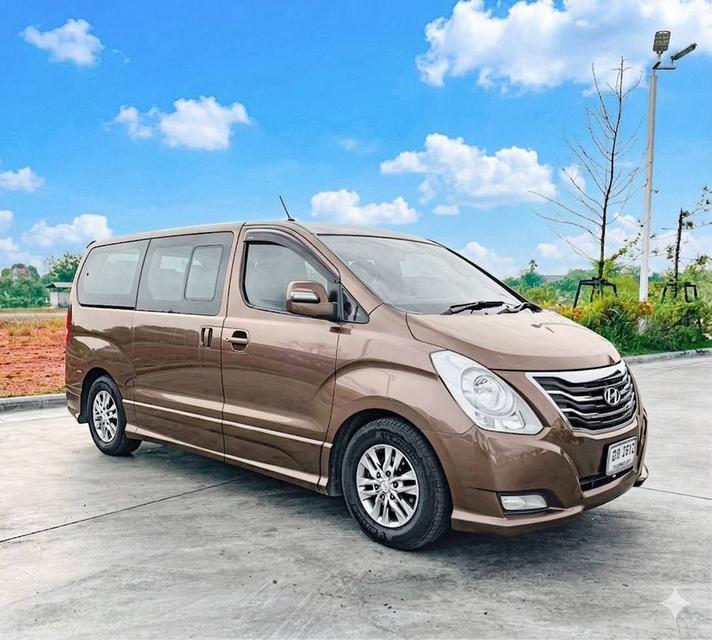 #HYUNDAI H-1 DELUXE 2.5 DIESEL ปี 2014 จด ปี 2015🔥 ตัวท็อปสุด | รถมือเดียวป้ายแดง💰 พิเศษเพียง 469,000 บาท💳