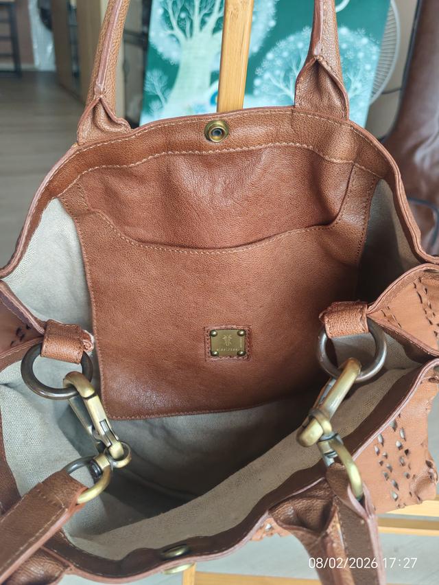 กระเป๋าหนังแท้​ มือสองสภาพดี รูปที่ 3