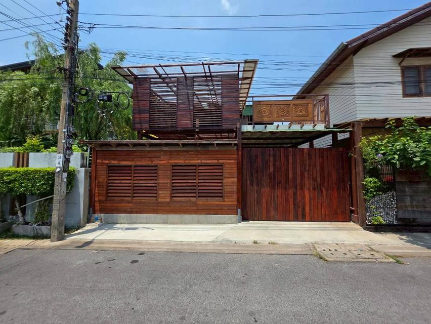 บ้านเดี่ยว 2 ชั้น ครึ่งตึก ครึ่งไม้ ( ไม้สัก ) 19