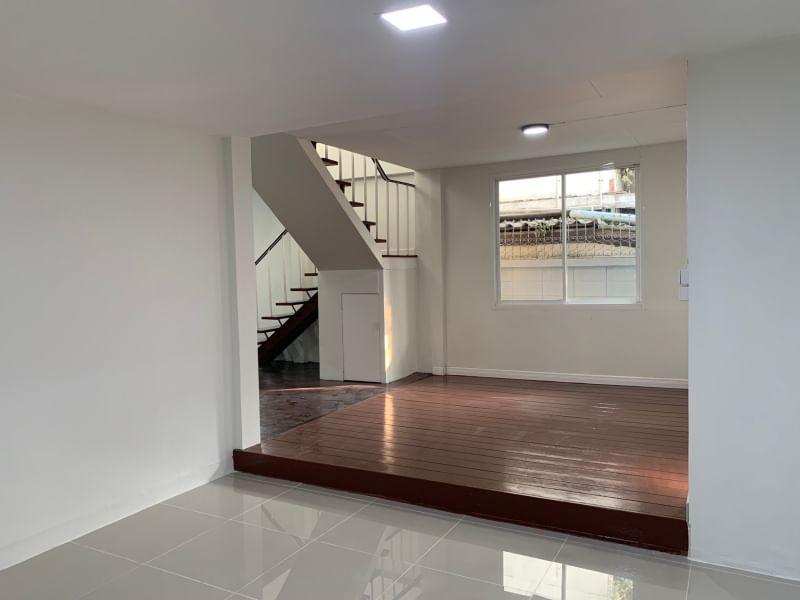 ⚡⚡ ขายบ้านเดี่ยว 2 ชั้น ลาดพร้าว 41 แยก 11 | 60 ตร.วา รีโนเวทใหม่ทั้งหลัง ⚡⚡ 7