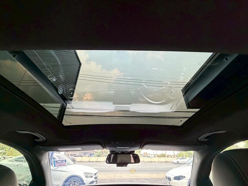 2019 Mercedes Benz GLC250d AMG รูปที่ 10