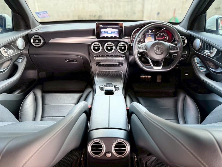 รหัสรถ AP9667 Benz Glc 250d ดีเซล4 Matic Top สุด ปี19  9