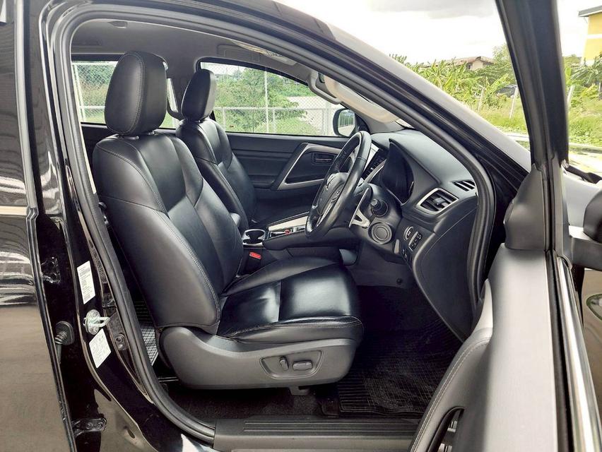 ขาย Mitsubishi Pajero 2.4GT ปี20 12