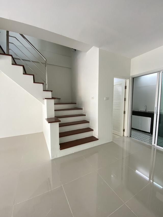 🏠 ทาวน์เฮาส์ 3 ชั้น รีโนเวทใหม่ทั้งหลัง พร้อมเข้าอยู่! ทำเลบางเขน – รามอินทรา 39 10