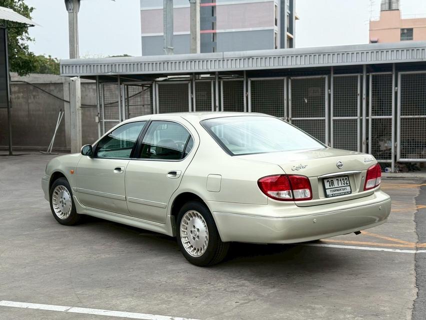 NISSAN CEFIRO 2.0 EXECUTIVE V6 TOP 2002 A33 สีน้ำตาล