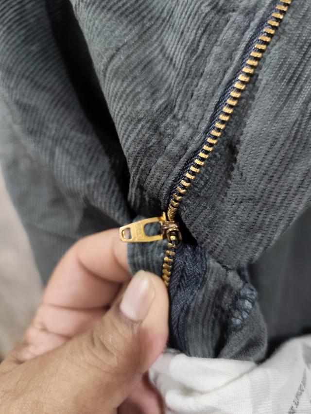 0906- LEVI'S  PANTS   Sz.36X32 15