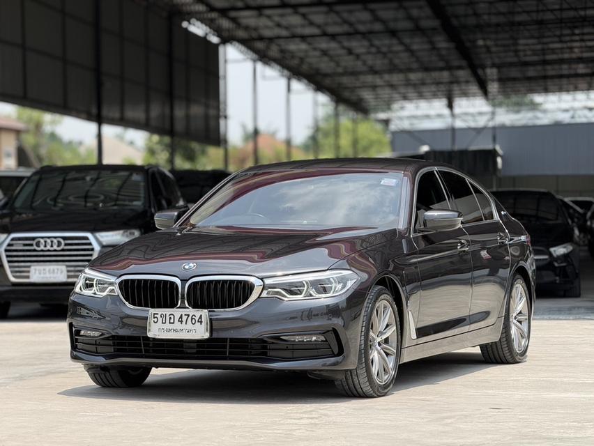 รหัสรถ WRT4764 2019 BMW SERIES 5, 530e 2.0 ELITE รูปย่อยที่ 2