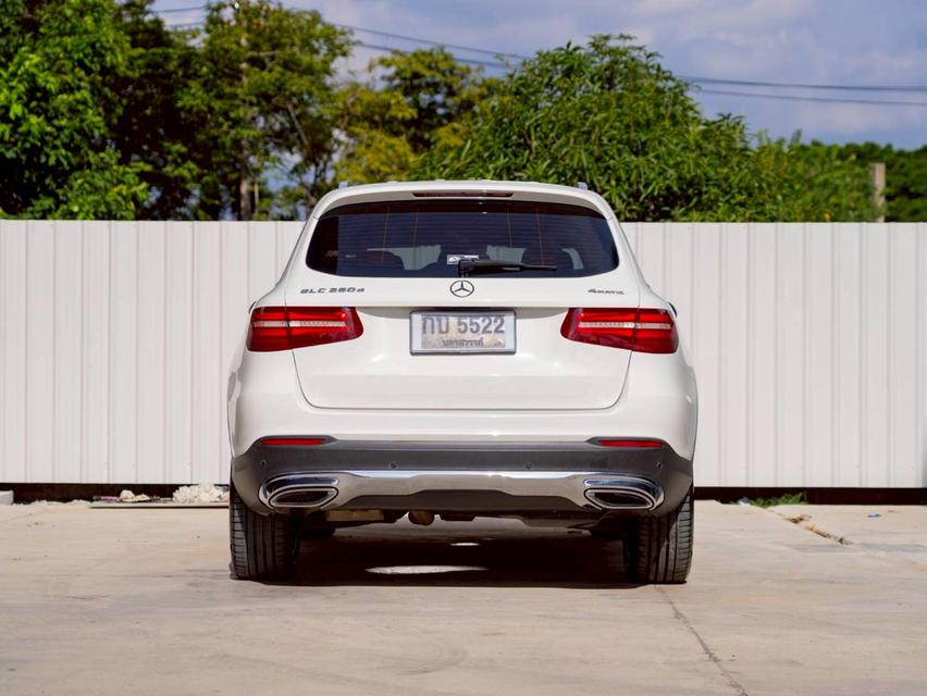 Mercedes Benz GLC 250d AMG ปี จด 2019