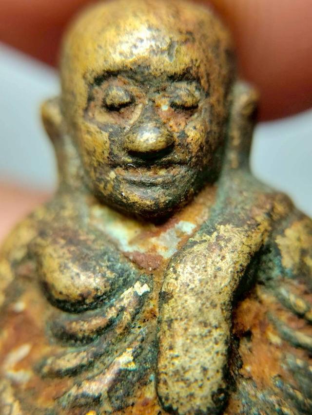 หลวงพ่อเงิน พิมพ์นิยม