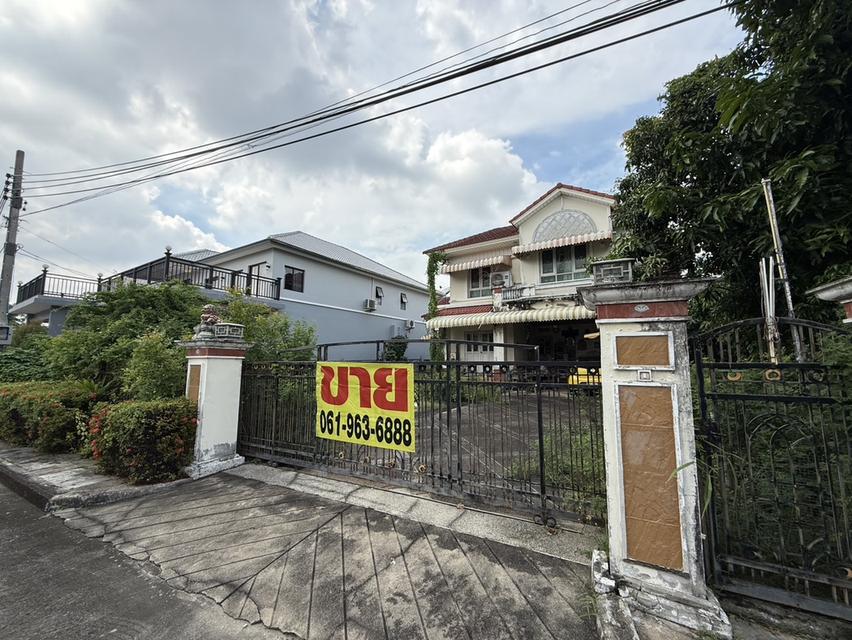 ขายบ้านเดี่ยว Perfect Place สุขุมวิท 77 - สุวรรณภูมิ เฟส 1 เนื้อที่ 99 วา 3 นอน 3 น้ำ ทำเลดี ใกล้ห้างสรรพสินค้า 4