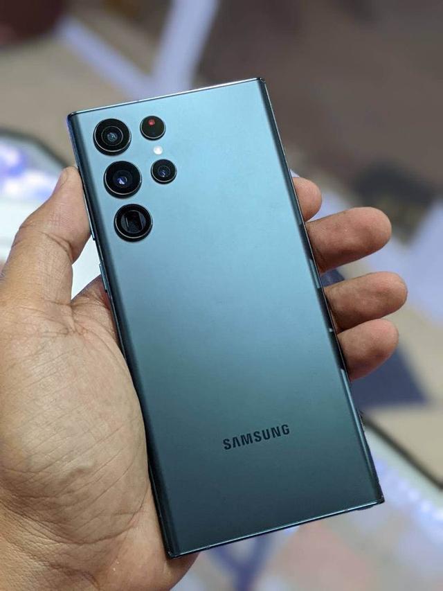 โทรศัพท์มือสอง Samsung Galaxy S22 Ultra 1
