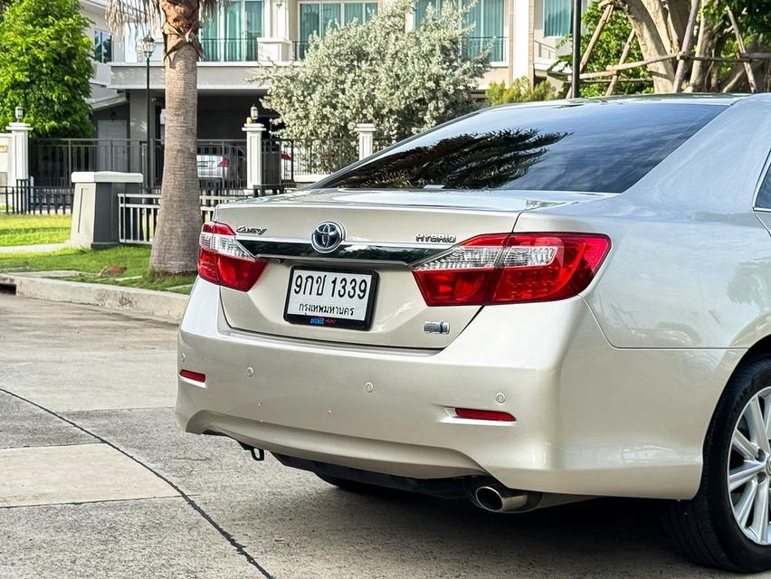 (แจ้งรหัสรถ AVA1339) 💥TOYOTA Camry 2.5 HV Top  ปี 2013 โฉมใหม่ รูปที่ 9