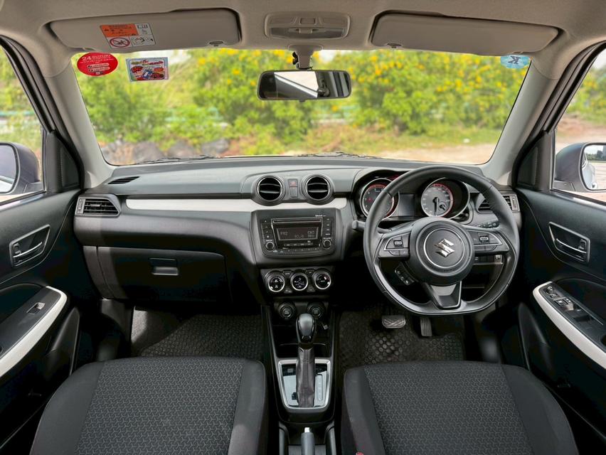 Suzuki Swift 1.2 GLX CVT สีขาว ปี 2019 ไมล์ 57,xxx km 13