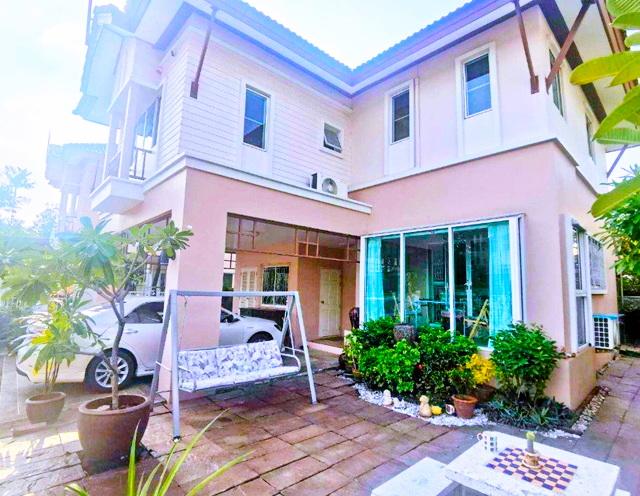 คาราโอเกะซิตี้ 350ม.ให้เช่าบ้านเดี่ยว 2 ชั้น หรูหรา 71ตร.วา.284ตร.ม.เลียบทางด่วนเอกมัย-รามอินทรา เซ็นทรัล อีสต์วิลล์ 1.7 1