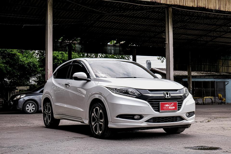 HONDA HR-V Limited เครื่องยนต์ 1.8 E ปี 2017