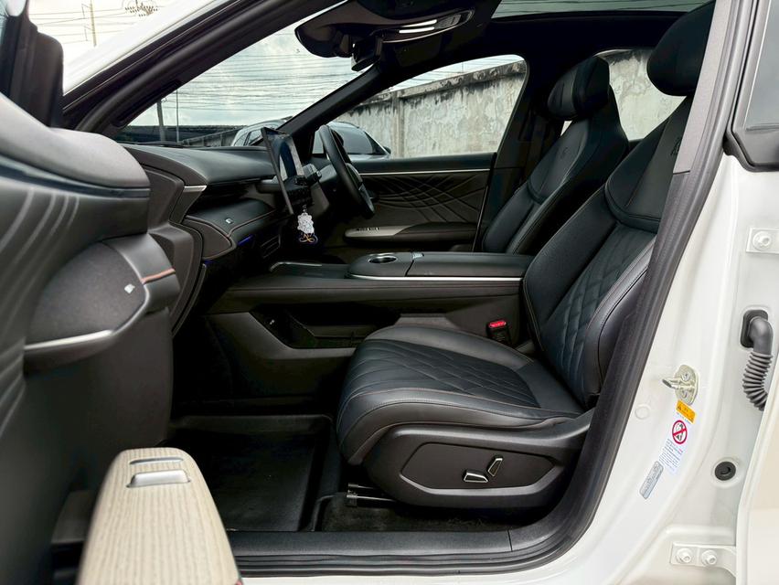 รหัสรถ PBG9999 Deepal S07 สีขาว+เบาะดำ ปี2024 9