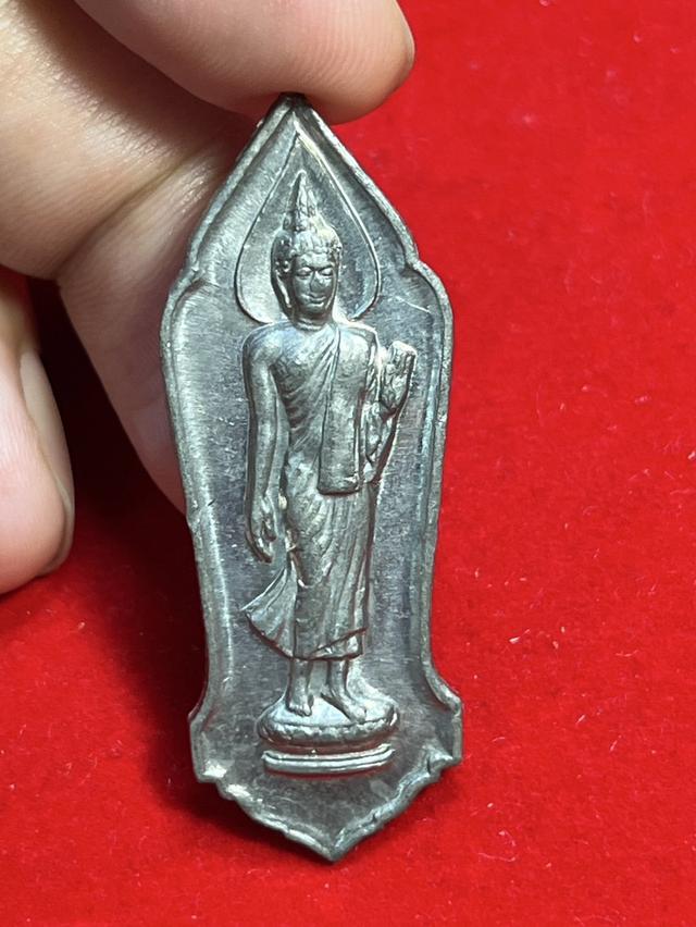 2. พระ 25 ศตรวรรษ เนื้อชินตะกั่ว พิมพ์พระศกจุด