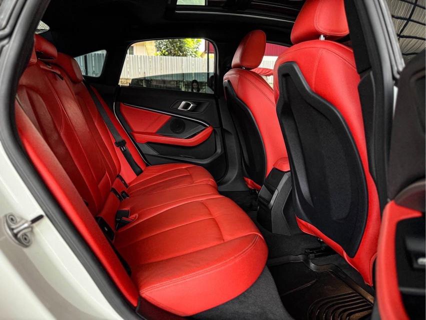 ปี 2019 BMW SERIES 2,218i Coupe M Sport มือเดียวป้ายแดง คู่มือบุ๊คเซอร์วิสครบ กุญแจรีโมท 2 ดอก 11