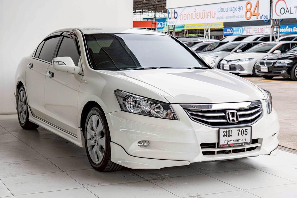 รหัสรถ NP705 HONDA ACCORD 2.0E 2012