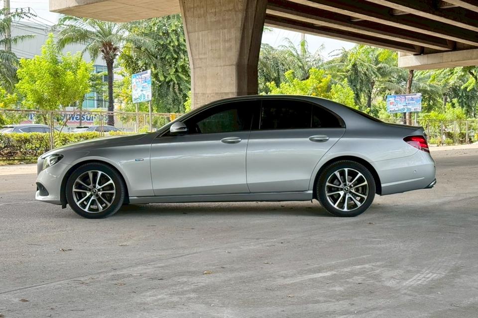 Mercedes-Benz E350e Avantgarde Facelift W213 AT ปี 2019 รถมือเดียว สภาพดี 8