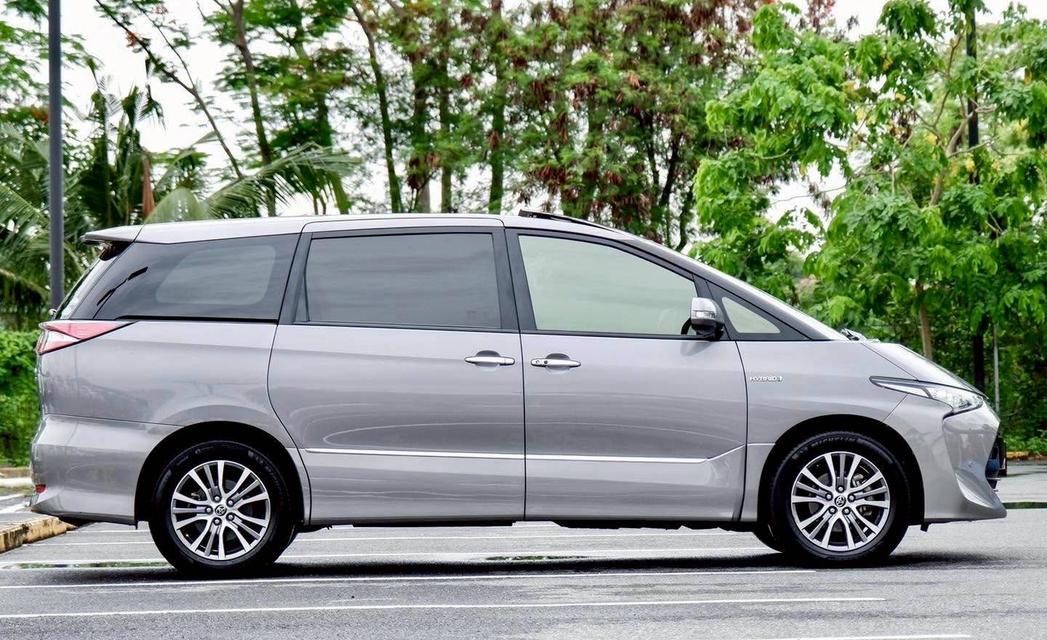 รหัสรถ PR2000 + Toyota Estima Aerus E-Four Hybrid โฉม Minorchnage ปี 2017