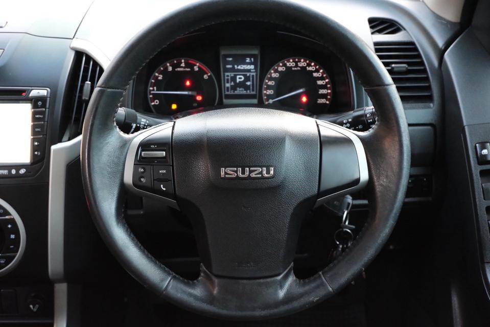  Auto ปี2013 isuzu d-max 3.0 CC. VGS turbo. เครดิตดีฟรีดาว 9