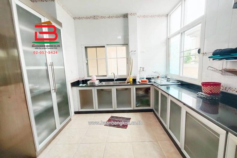 บ้านเดี่ยว หมู่บ้าน เพอร์เฟค มาสเตอร์พีช รัตนาธิเบศร์ เนื้อที่ 84.4 ตรว. ตำบลไทรม้า อำเภอเมืองนนทบุรี จังหวัดนนทบุรี 8