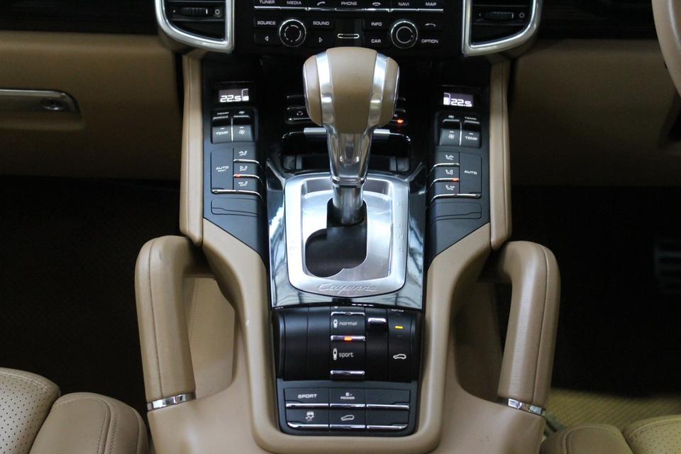 รหัสรถ JRS4701 📌 Porsche Cayenne S Hybrid ปี 2013 17