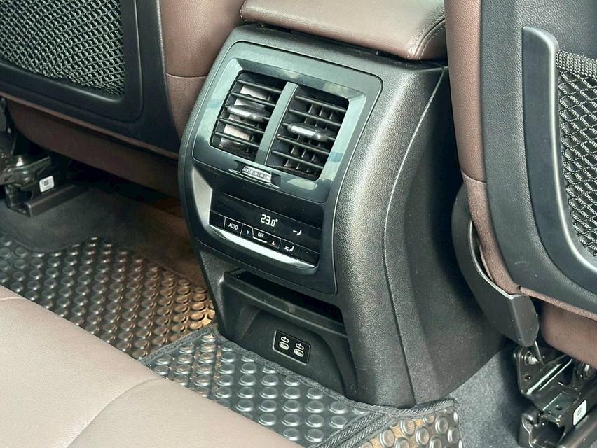 BMW X3 xdrive30e M Sport G01 2020 จด 2021 13