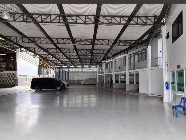 ให้เช่าพื้นที่โชว์รูม ขนาด 1 ไร่ ติดถนนรามอินทรา กม.4 ใกล้ BTS & Foodland 5