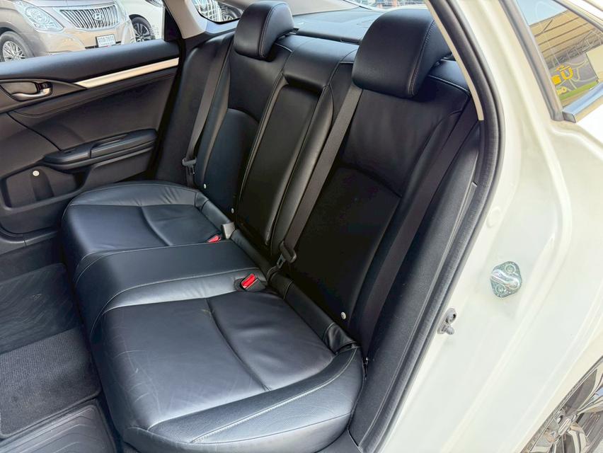 Honda Civic FC 1.5 RS TURBO ปี2018 รูปที่ 16