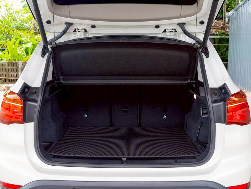 ขาย BMW X1 Sdrive 1.8i ปี20 18
