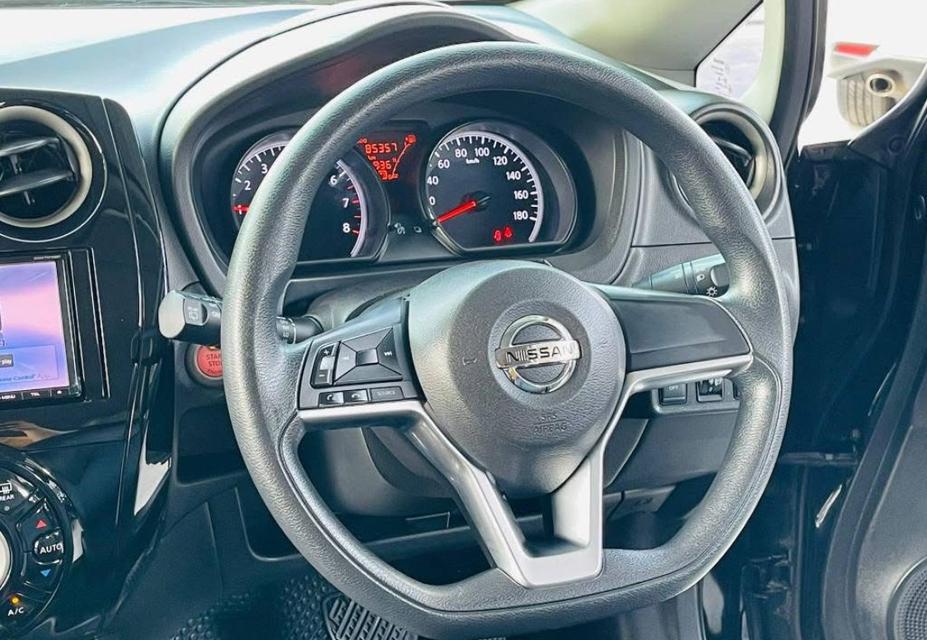 NISSAN NOTE 1.2 VL ปี 2018 สีดำ 5