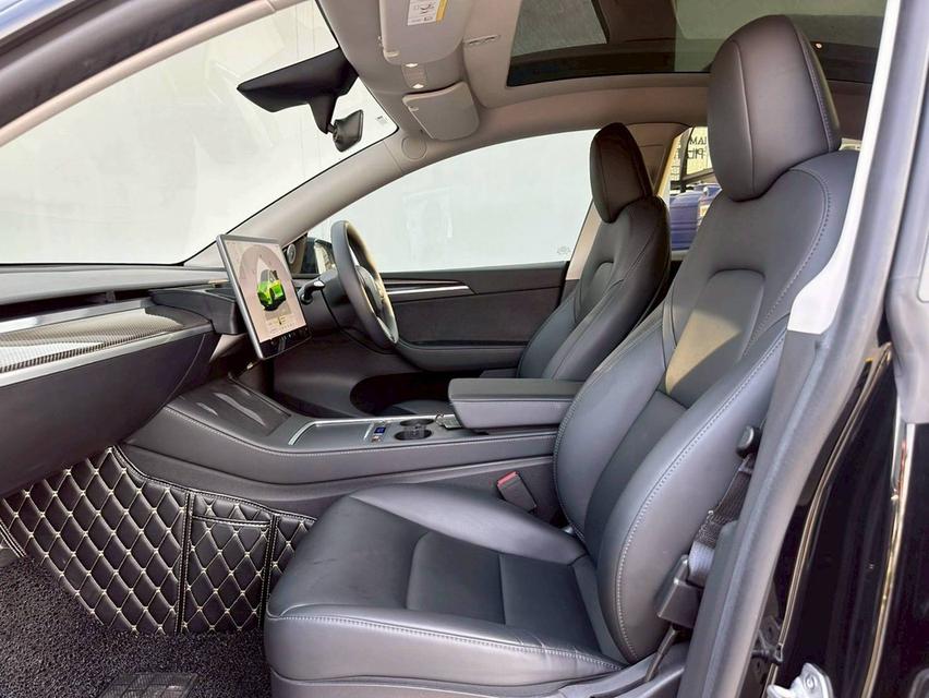 Tesla Model Y Performance ปี 2023 รูปที่ 11