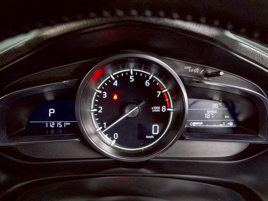 Mazda 3 2.0S Sport ปี 2018 รถสวย 11