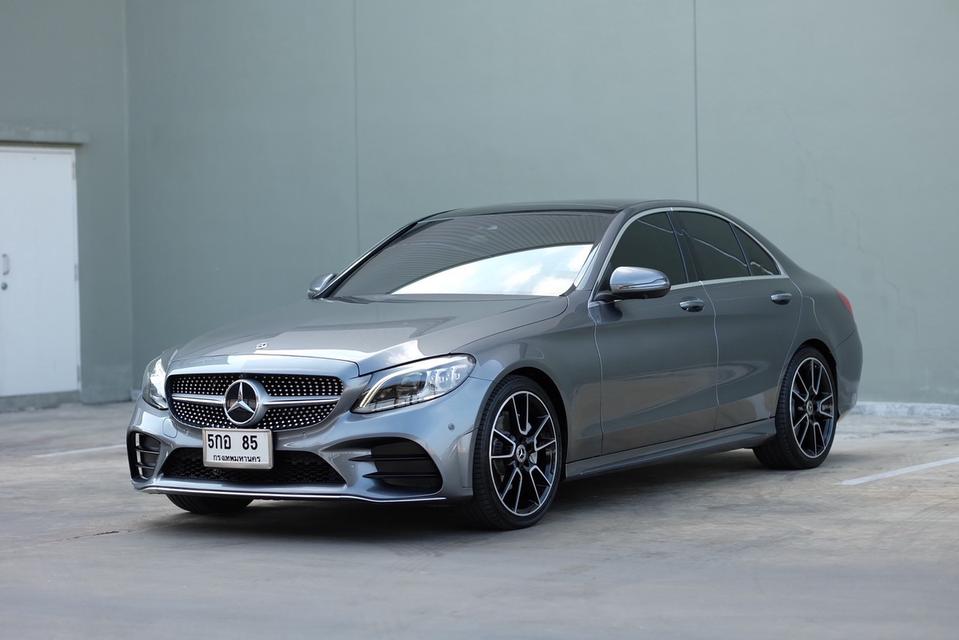 MERCEDES-BENZ C220d AMG 2019 สีเทา มือเดียว ไมล์น้อย มีวารันตี ราคาถูกพิเศษ ช้าอด