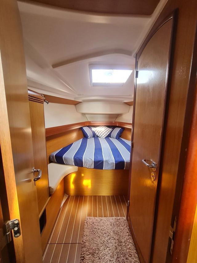 เรือใบ Jeanneau Sun ODYSSEY 42l  6