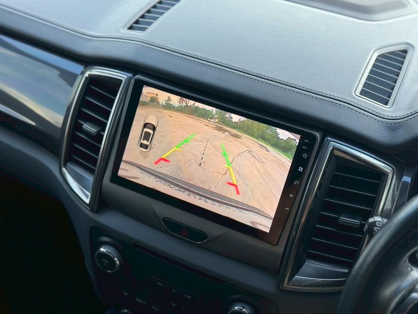 FORD EVEREST Wagon 4dr Titanium 7st Auto 6sp 2WD 2.2 DCT Y17สีขาว เกียร์ออโต้ 19