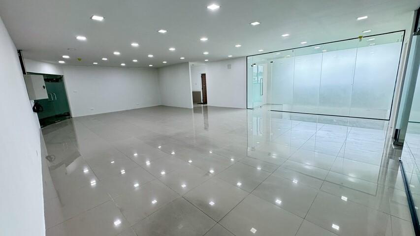 Office ให้เช่า Business Space พร้อมรองรับทุกการขยายตัว เริ่มต้น 250 บาท/ตร.ม. จดทะเบียนบริษัทได้ 7