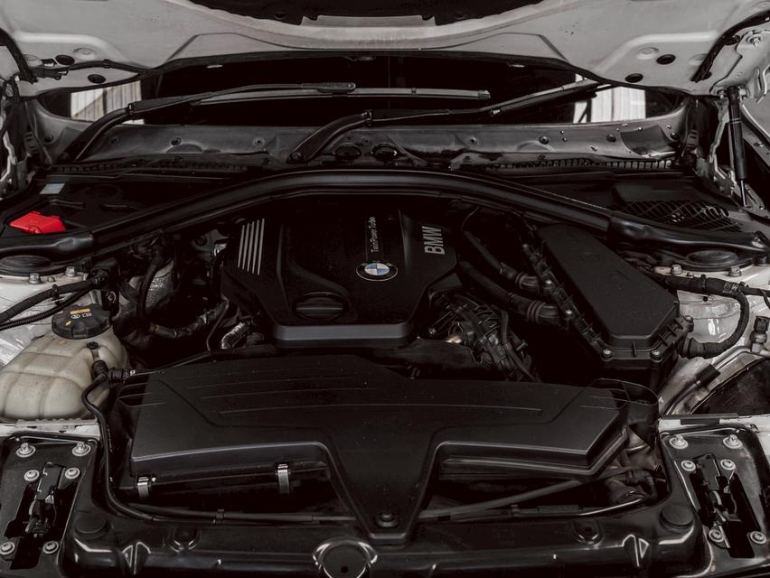 รหัสรถ 67GG8786 #BMW 320d GT Msport (F34) ปี 2022 18