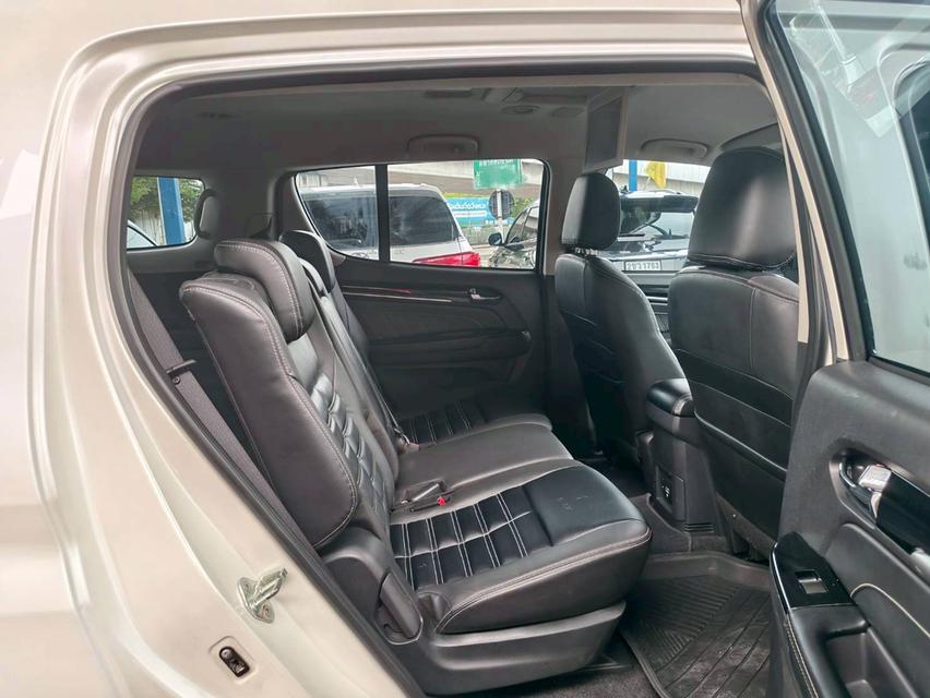 Isuzu MU-X 3.0The Onyx ปี19 12