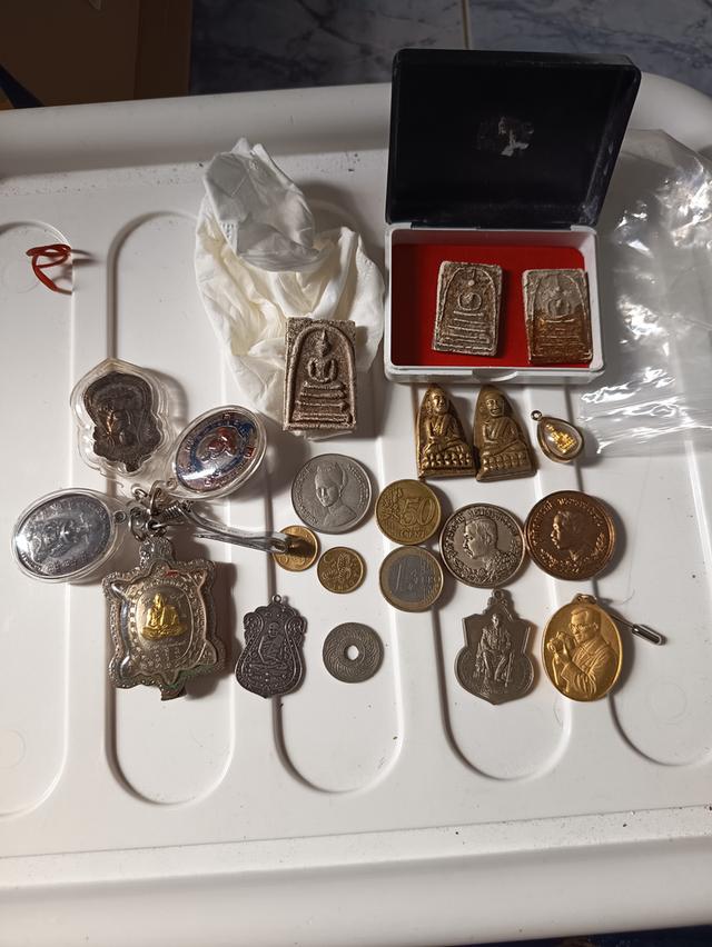 ของสะสมที่บ้านพระเครื่อง 2