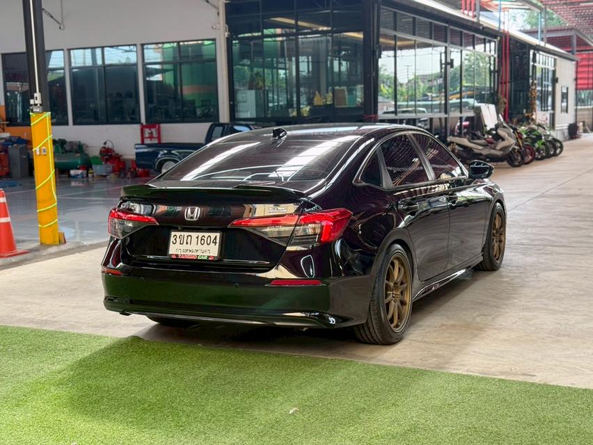 HONDA CIVIC FE 1.5 EL ปี2022 รถวัยรุ่นจัดทรงหล่อๆ ออพชั่นเต็มคัน ห้ามพลลาดคันนี้