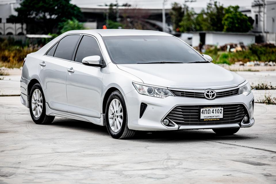 ขาย Toyota Camry 2.0G ปี15