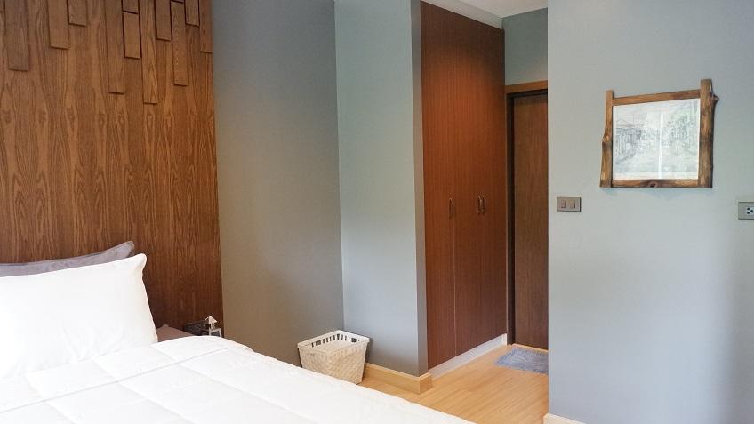 🏙💎 ให้เช่าคอนโดสวย ทำเลดี มองเห็นวิวต้นไม้ธรรมชาติ มีเฟอร์นิเจอร์ให้ครบชุดพร้อมเข้าอยู่ ภายในกว้างขวาง เป็นส่วนตัว มีความปลอดภัย 5