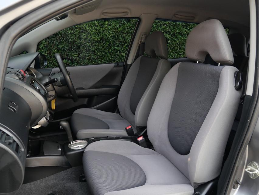 Honda​ Jazz​  GD ปี 2007  รถบ้านตีเทิร์นเข้ามา (ขายเงินสด) 9