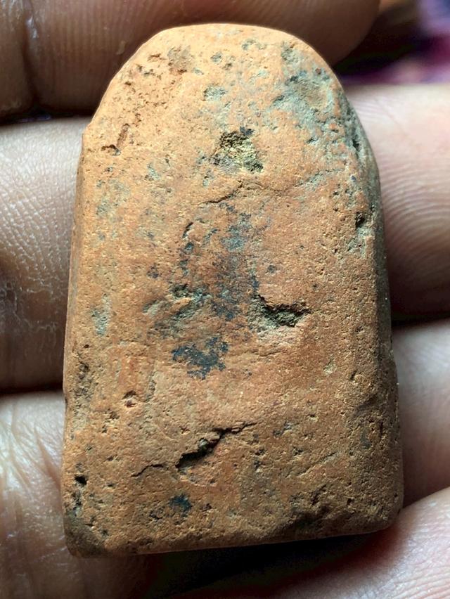 หลวงพ่อโหน่งวัดคลองมะดัน จังหวัดสุพรรณบุรี รูปที่ 8