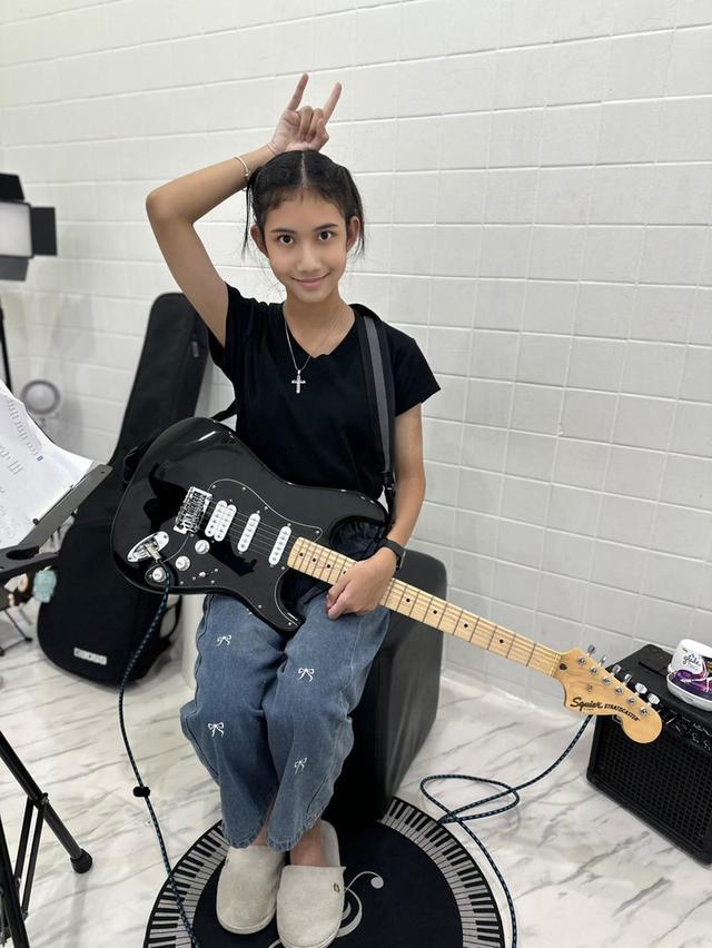 รับสอนกีตาร์ทุกประเภท ที่ Fin Music School รูปที่ 14
