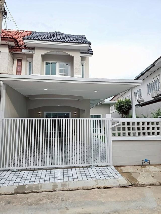 หมู่บ้านกานต์มณี 1