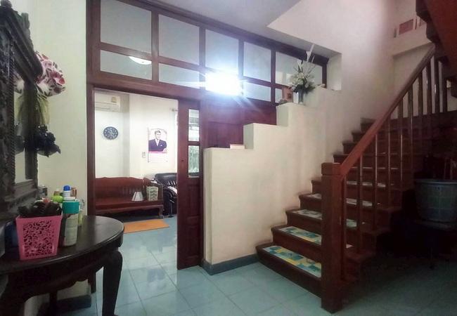 ขายบ้านเดี่ยว หมู่บ้านบุรีรมย์ ซอยคู้บอน 41 เนื้อที่ 55 ตร.ว. 2 ชั้น 3 นอน 2 น้ำ 5
